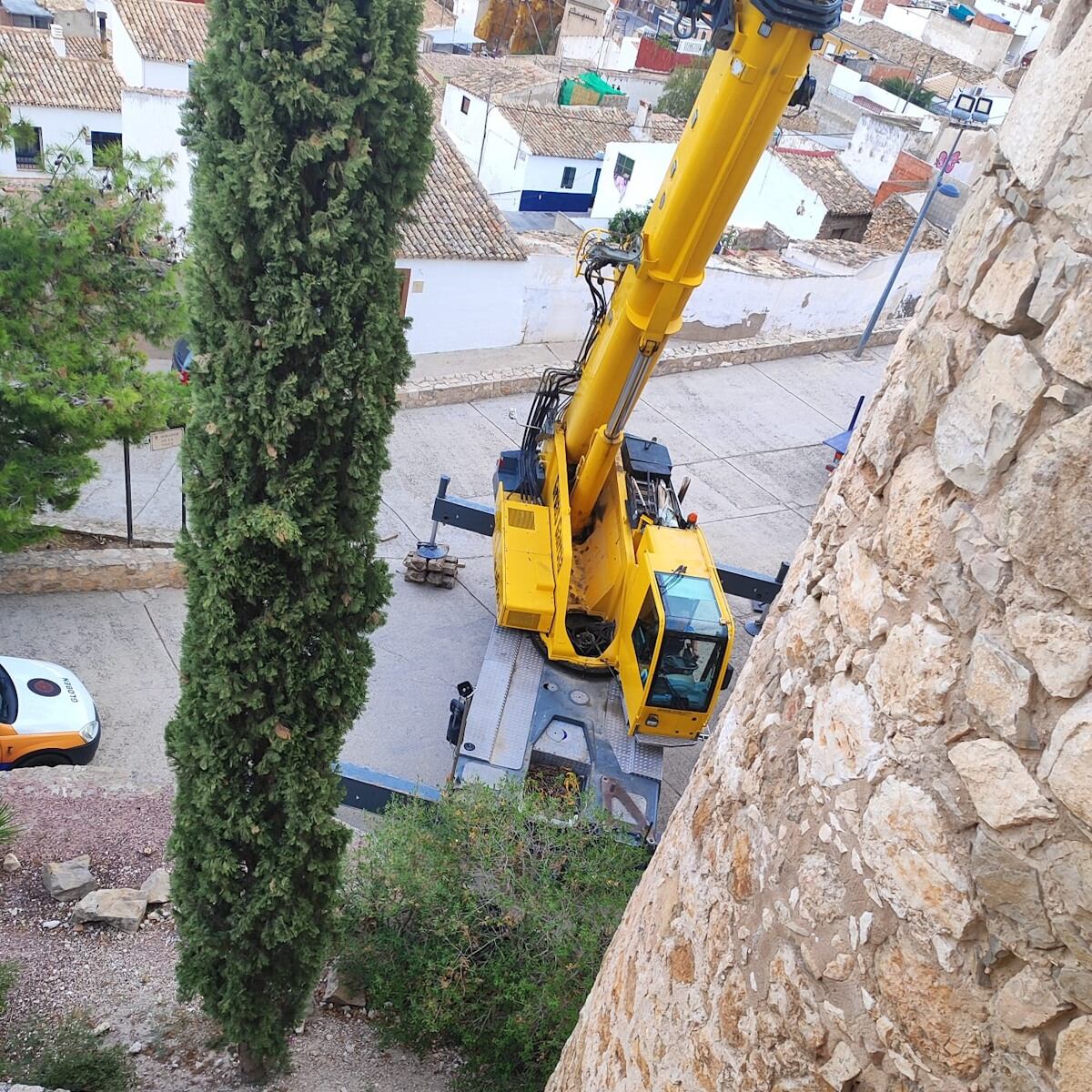 Trabajos en el castillo de la Atalaya