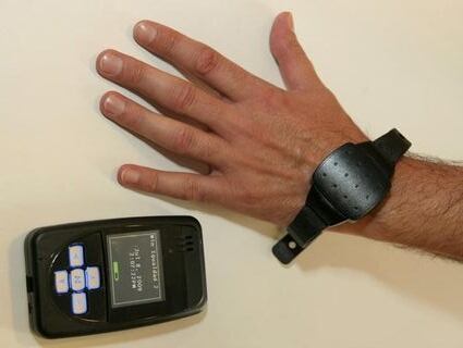 Un dels dispositius telemàtics per controlar persones amb ordre d'allunyament