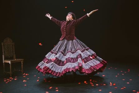 Pilar Gómez, premio Max de Teatro en 2018 por su interpretación de Emilia Pardo Bazán, en un momento de la obra