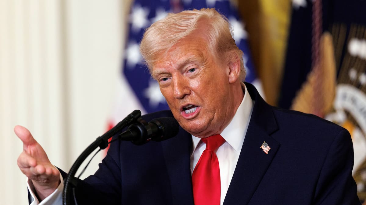 Trump abre la puerta a un posible ataque sobre el centro de exportaciones de petróleo de Jarg "solo por diversión"