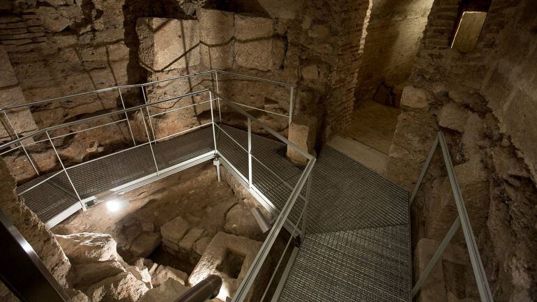 Aparecen casas romanas bajo la catedral de Valencia