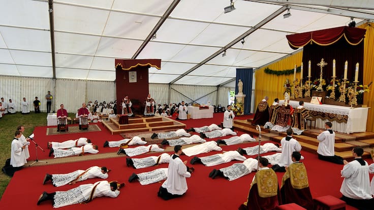 “Me daba miedo decirles a mis padres que no quería pertenecer a esa comunidad. Cuando lo dejé, me tuve que ir de casa”