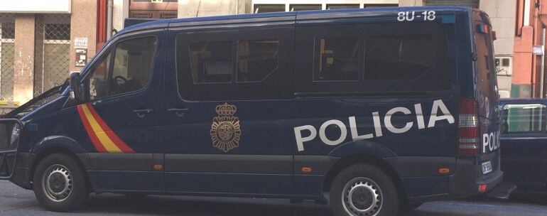 Vehículo de la Policía Nacional