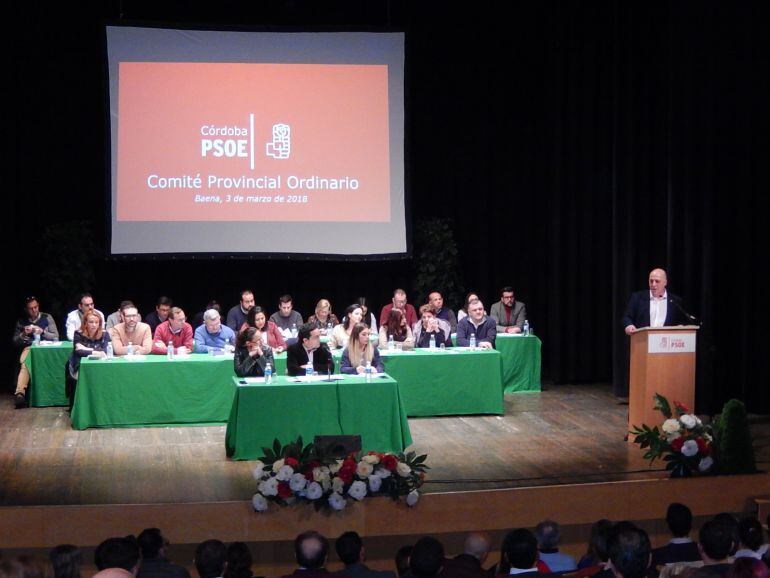 Antoni Ruiz , durante la celebración del Comité Provincial del PSOE en Baena