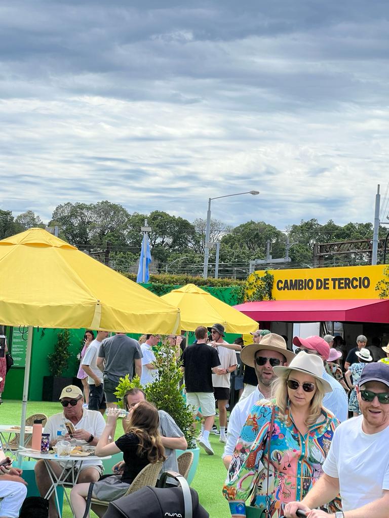 La gente no solo va al Open de Australia a ver partidos de tenis.