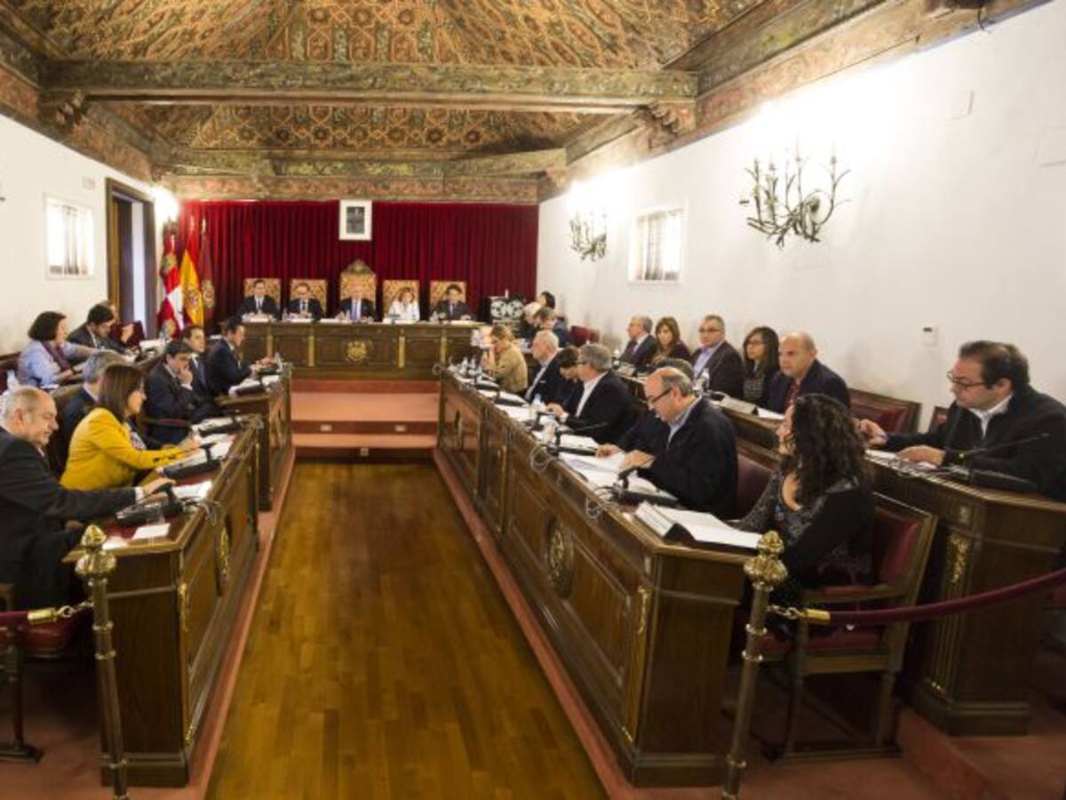 Más empleo público para el año que viene