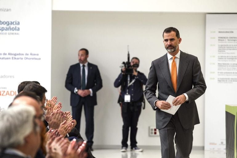 El rey Felipe VI tras su intervención en la inauguración del Congreso Nacional de la Abogacía