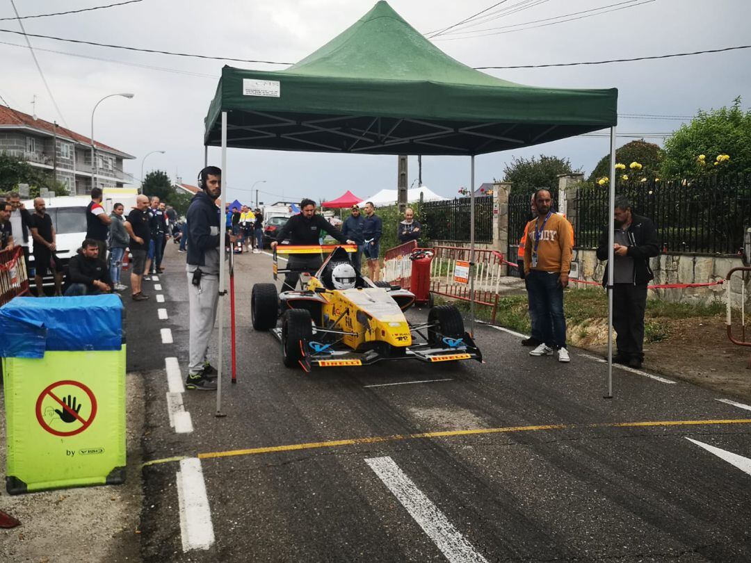 Excelente pelea por el triunfo entre los dos principales protagonistas del certamen gallego de montaña en la presente temporada. Alexis Viéitez con un Formula Dicode FR, y Pablo Rey con un Formula Outeda Mk