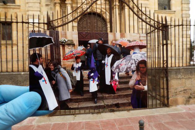 Ante la iglesia donde la hermandad &quot;Angustias&quot; se recoge tras la procesión por Ronda (Marzo de 2018), frente a la misma iglesia en estos días de confinamiento