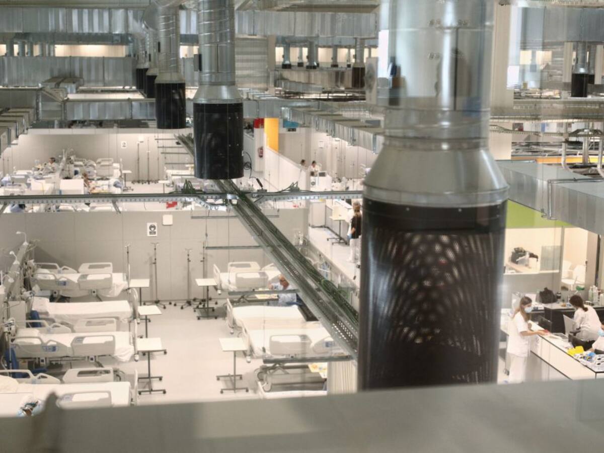 Los hospitales de Galicia, Cataluña y Madrid comienzan a percibir una lenta mejoría