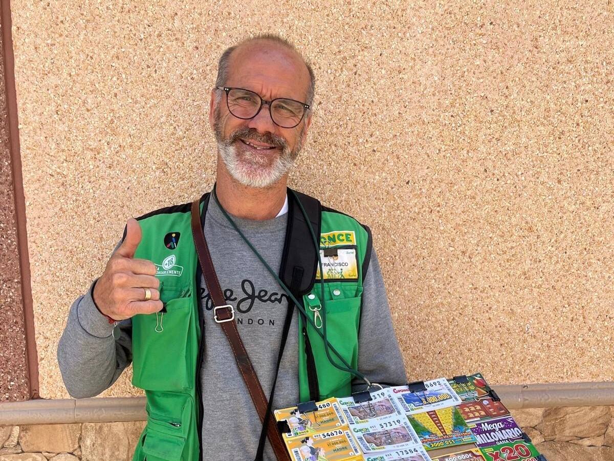 La ONCE reparte 220.000 euros en el centro de Jerez