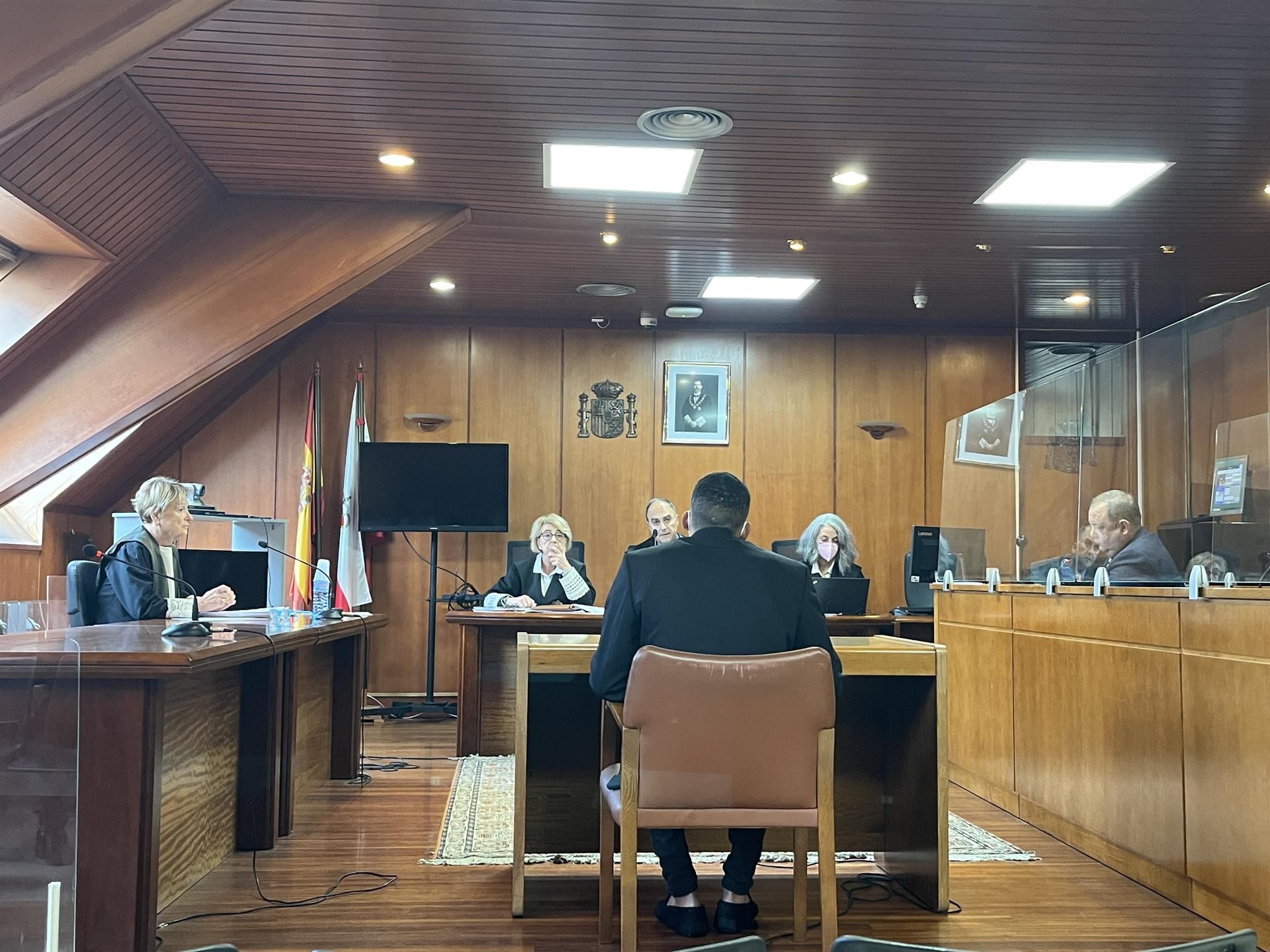 Juicio del acusado de violar a una chica de 17 años en Torrelavega.