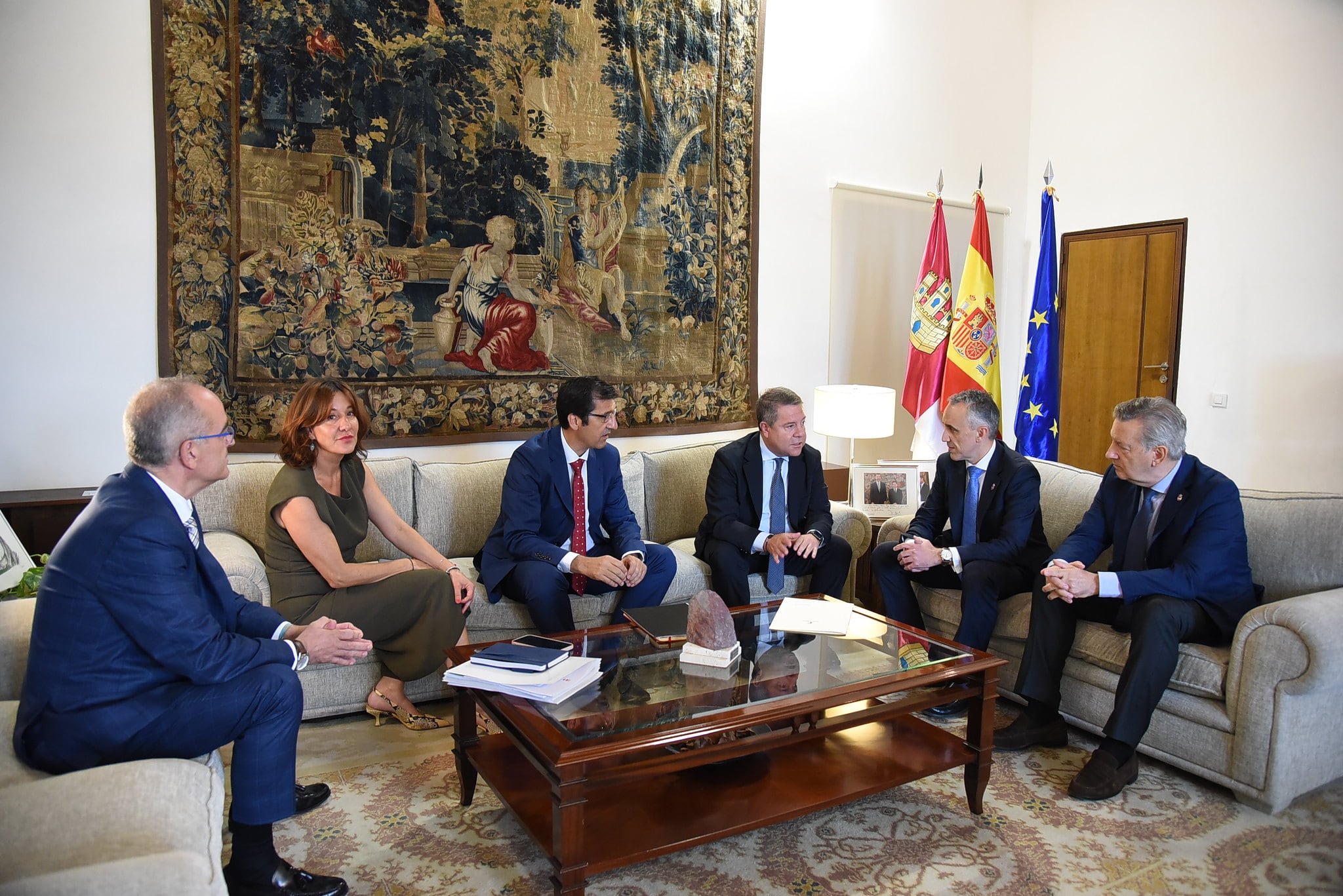 Reunión en Toledo entre los gobiernos regional y municipal de Puertollano