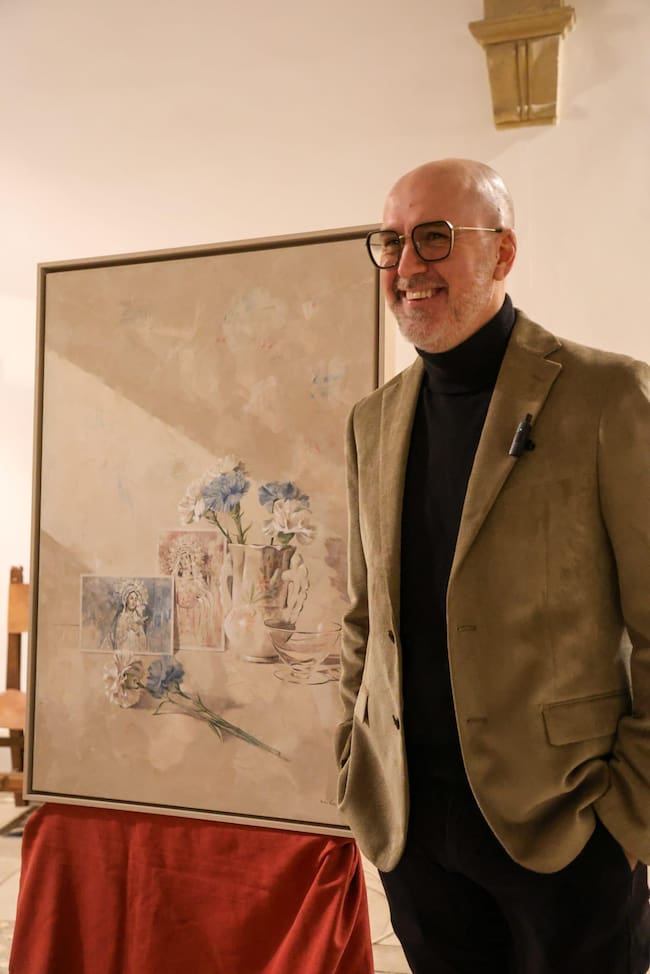 El artista Nono García firma el cartel de la Semana Santa de Lorca.