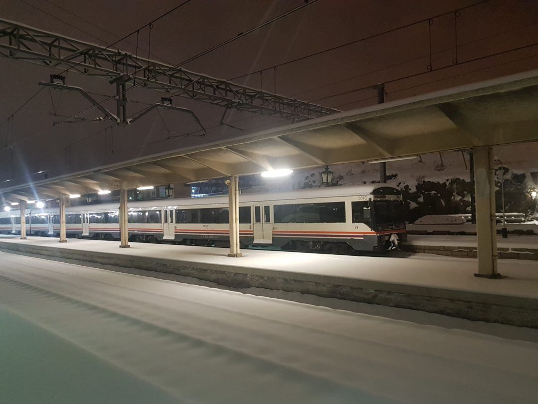 Así quedó la Estación de Ávila tras el paso del temporal Filomena