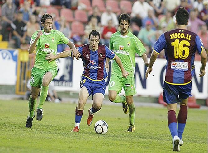 Levante y Murcia firmaron uno de los partidos más &#039;locos&#039; de la jornada