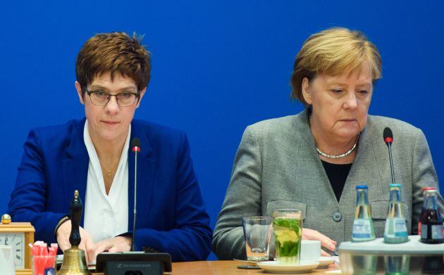 Annegret Kramp-Karrenbauer y Angela Merkel el pasado 10 de febrero en la sede del CDU.