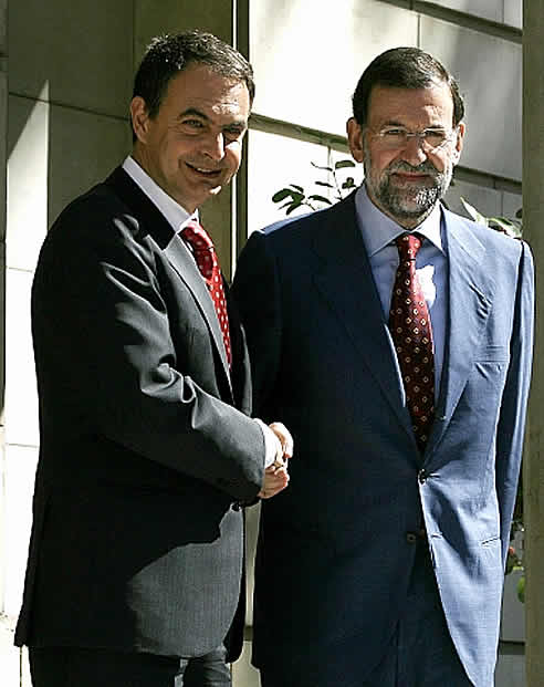 Zapatero y Rajoy en una reunión mantenida en la Moncloa hace unos meses