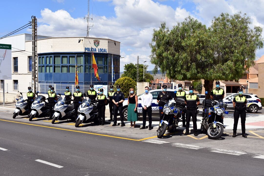 Presentación de los nuevos agentes de Petrer 