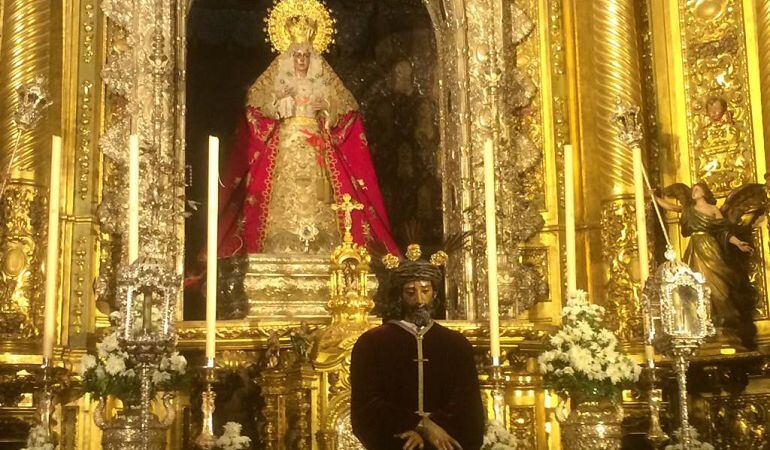 El Señor de la Sentencia y la Virgen de la Esperanza, titulares de la Hermandad de La Macarena