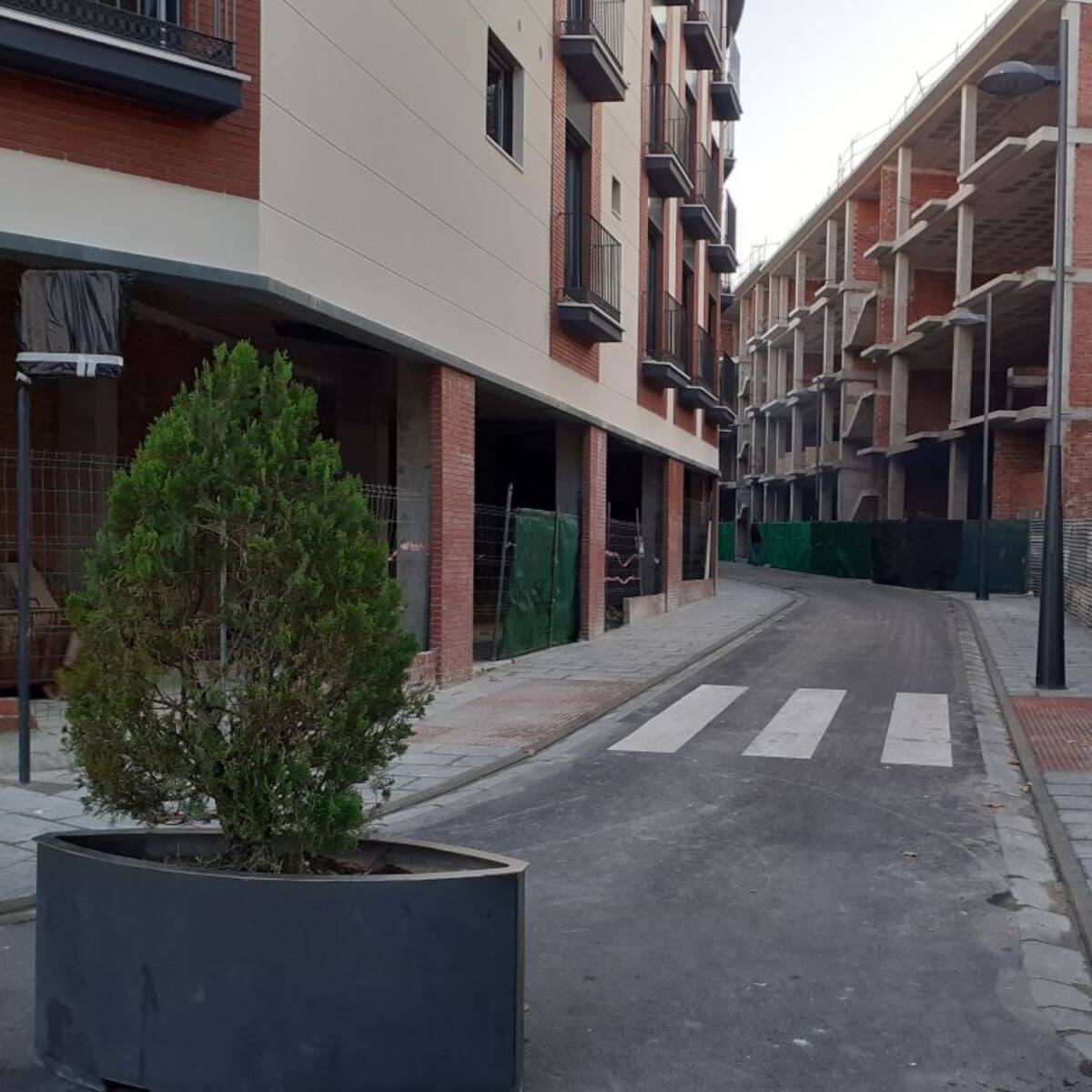 La nueva calle Radio Linares, disponible para peatones