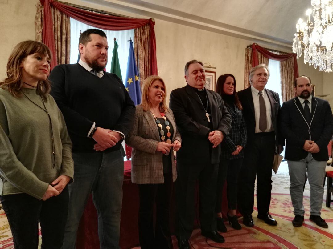 El acuerdo se ha firmado en el Salón Noble del Ayuntamiento de Jerez