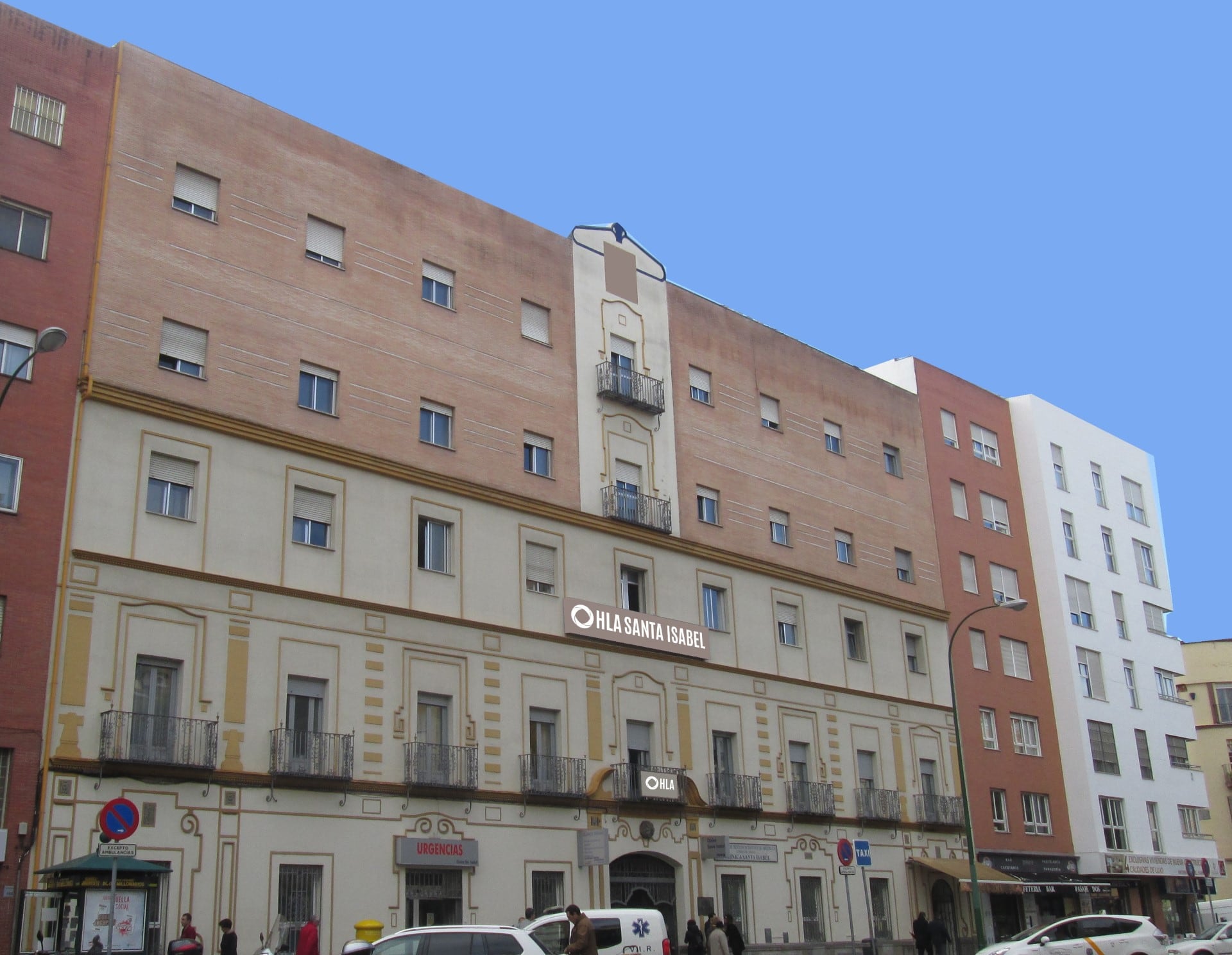 Fachada de HLA Santa Isabel en Sevilla