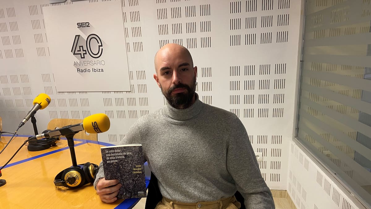 El politólogo Javier Morante presenta su primera novela, entre el relato 'millenial' y el ensayo sociopolítico