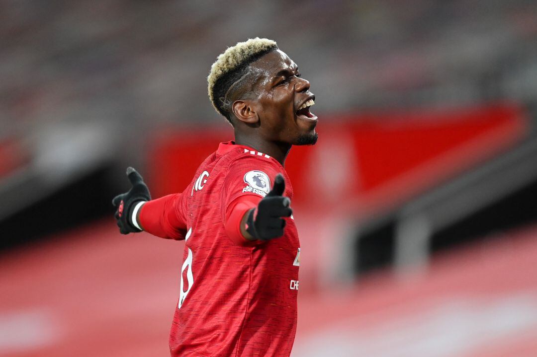 Paul Pogba durante un partido entre el Manchester United y el Manchester City. 