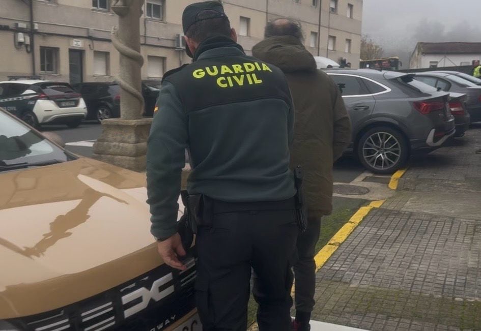Imagen del detenido por el robo en Castrelo de Miño