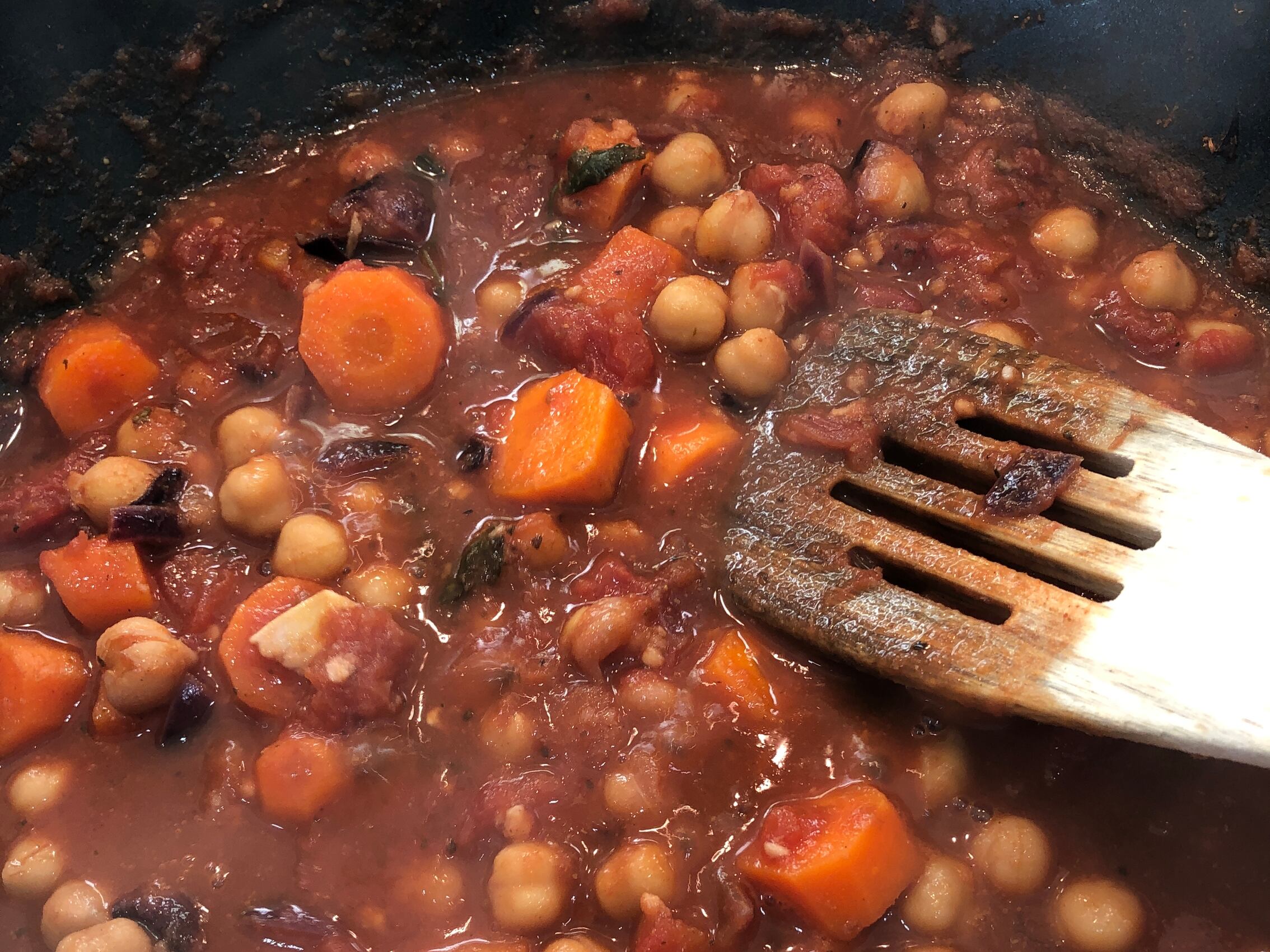 Guiso de exprésde garbanzos.