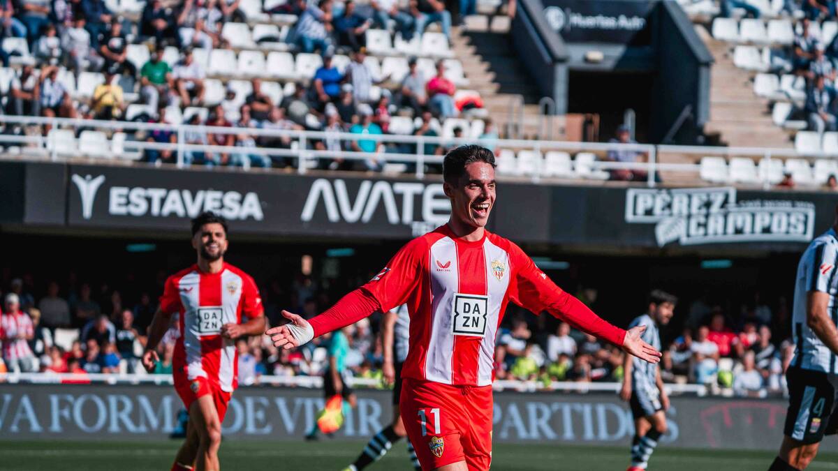 Cartagena 1-2 Almería: Declarado el estado de felicidad
