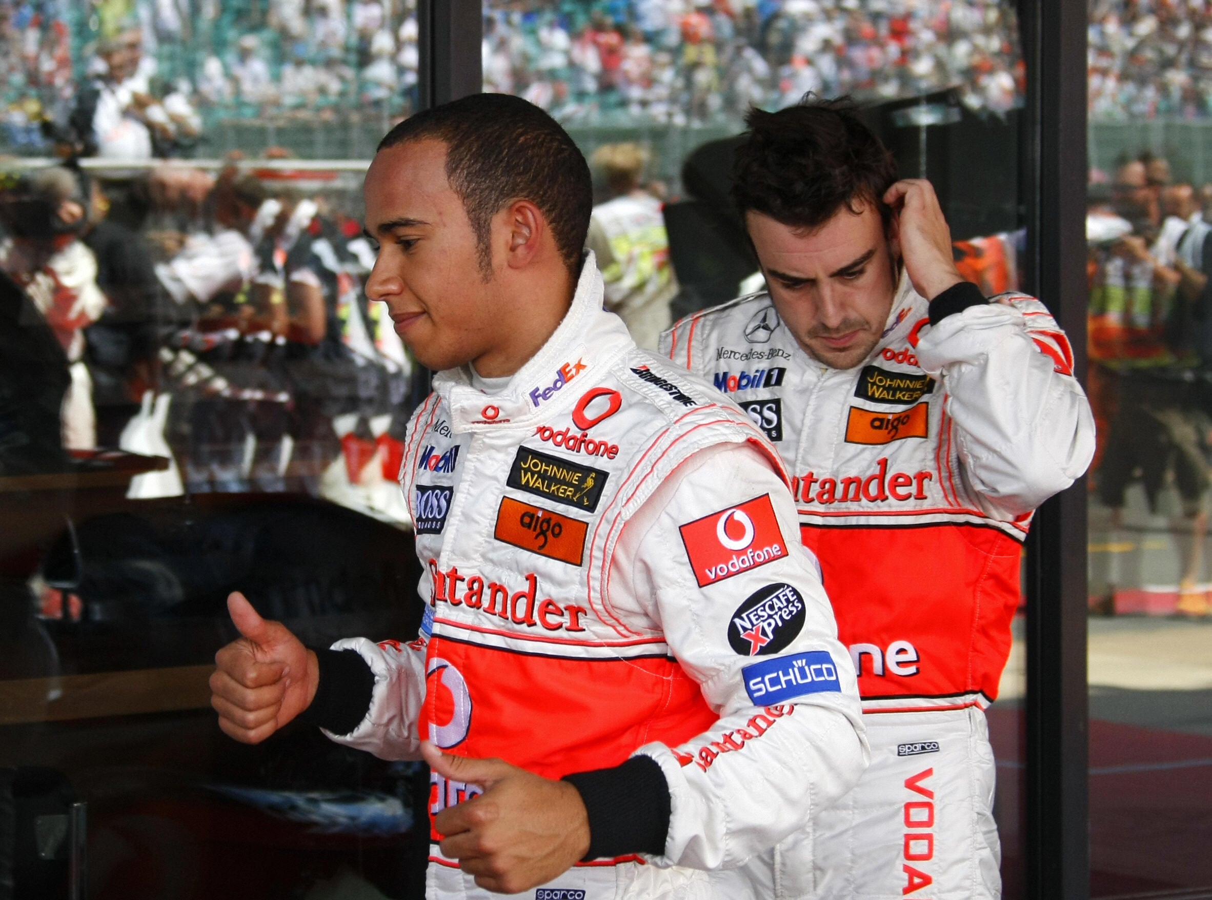 Lewis Hamilton y Fernando Alonso cuando eran compañeros en la escudería McLaren.