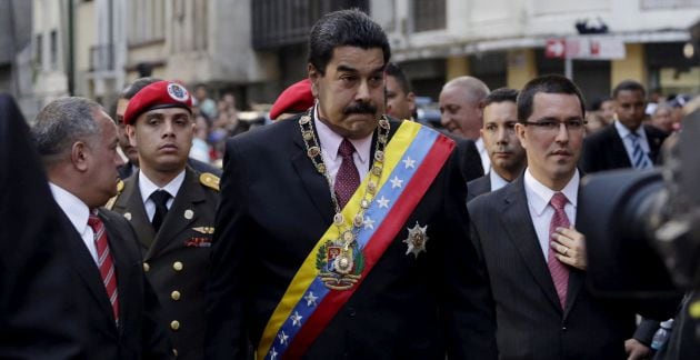 Venezuela&#039;s President Nicolas Maduro (C) arrives at the national assembly in Caracas, July 6, 2015