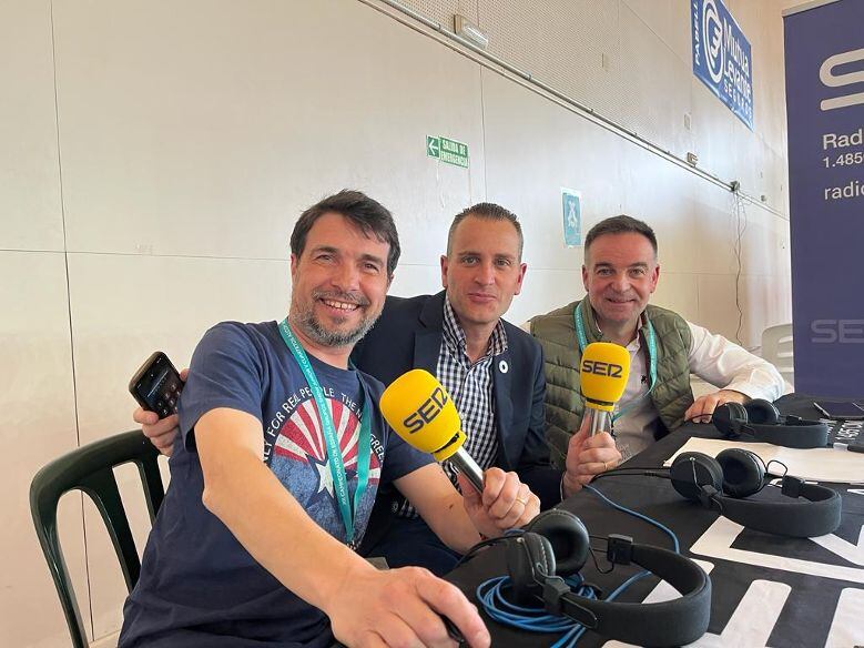 Alberto Belda y Javi López en el Stan de Radio Alcoy