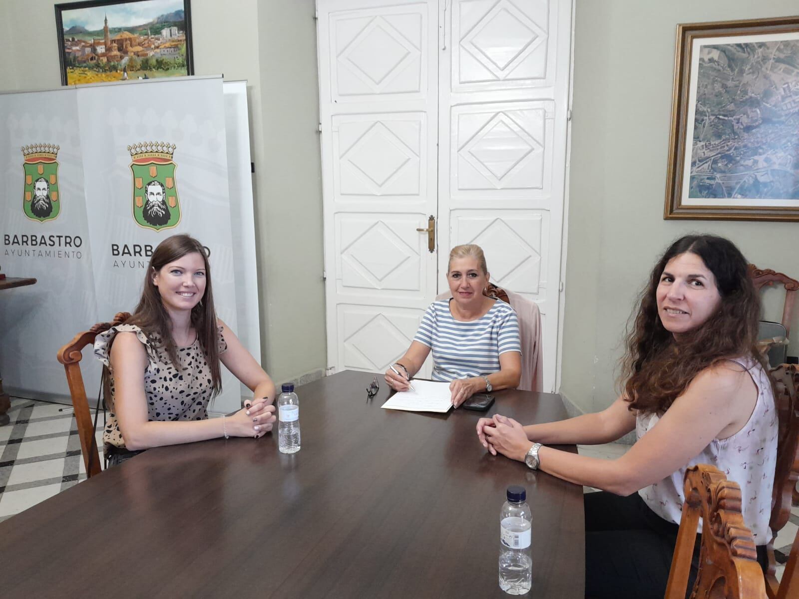 Reunión del Ayuntamiento de Barbastro con Valentia