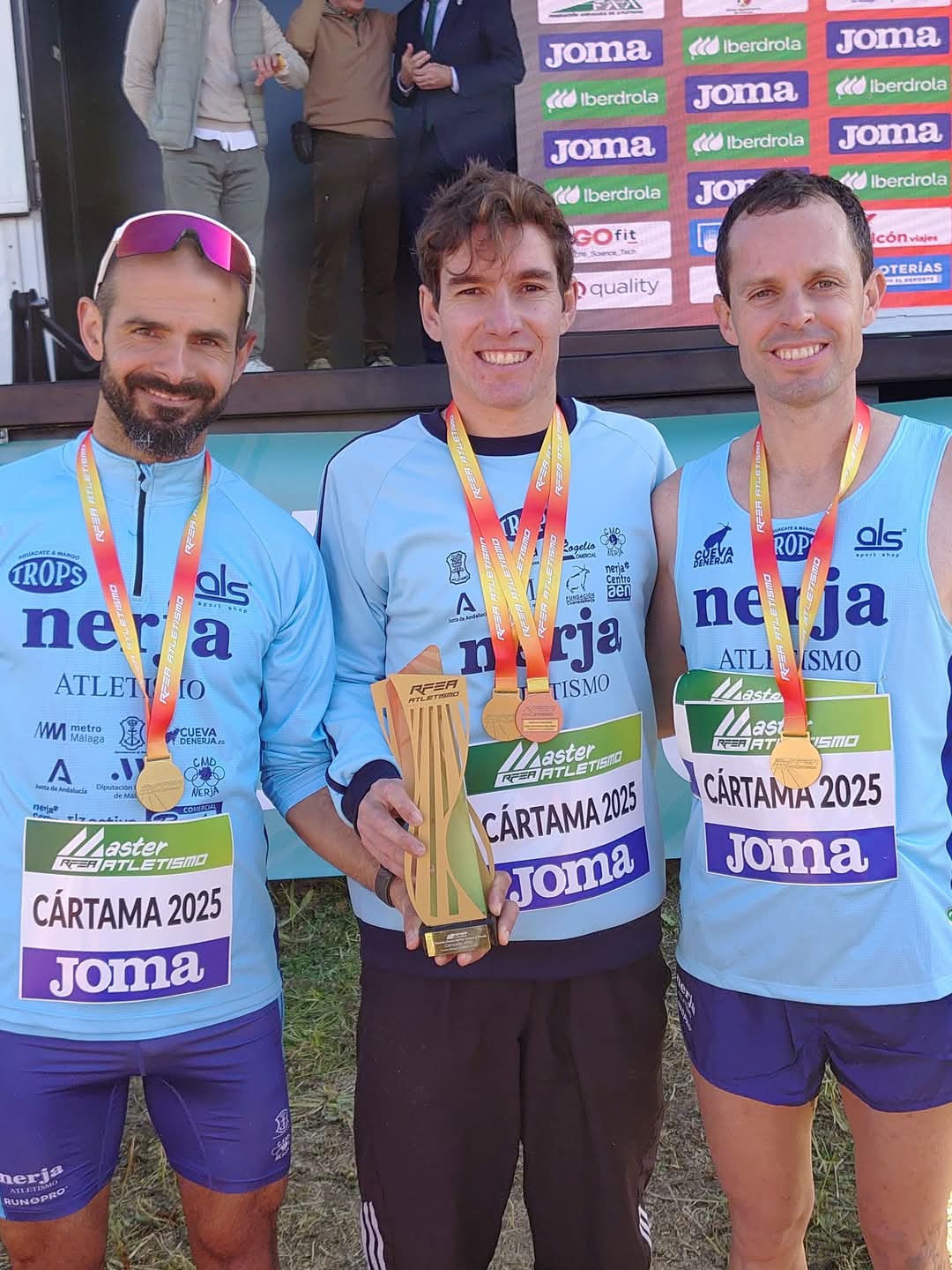 Los medallistas en el Campeonato de España de campo a través en la categoría de más de 35 años