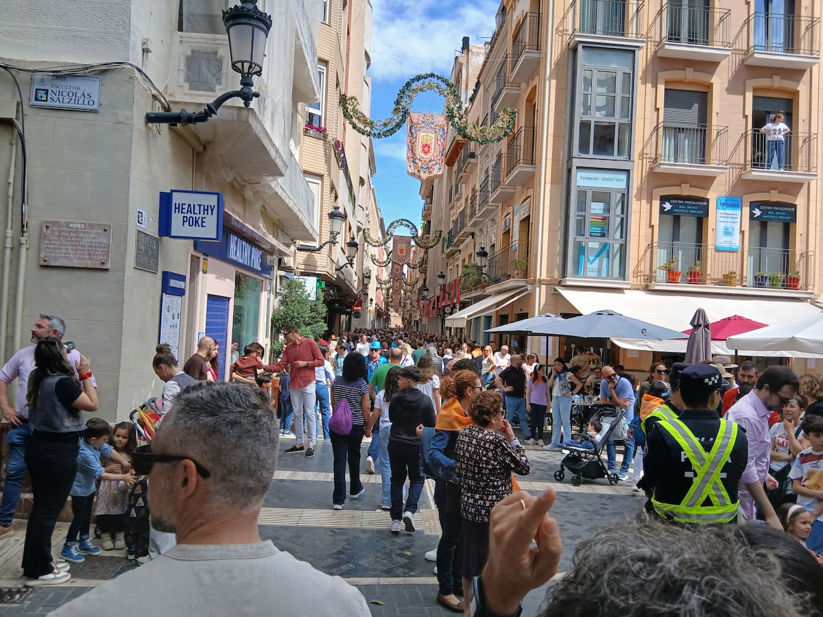 La hostelería podrá ampliar dos horas el horario de cierre en Semana Santa y Fiestas de Primavera