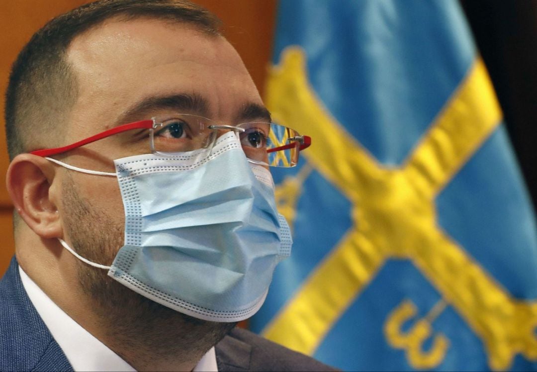 El presidente del Principado, Adrián Barbón, durante un acto.  