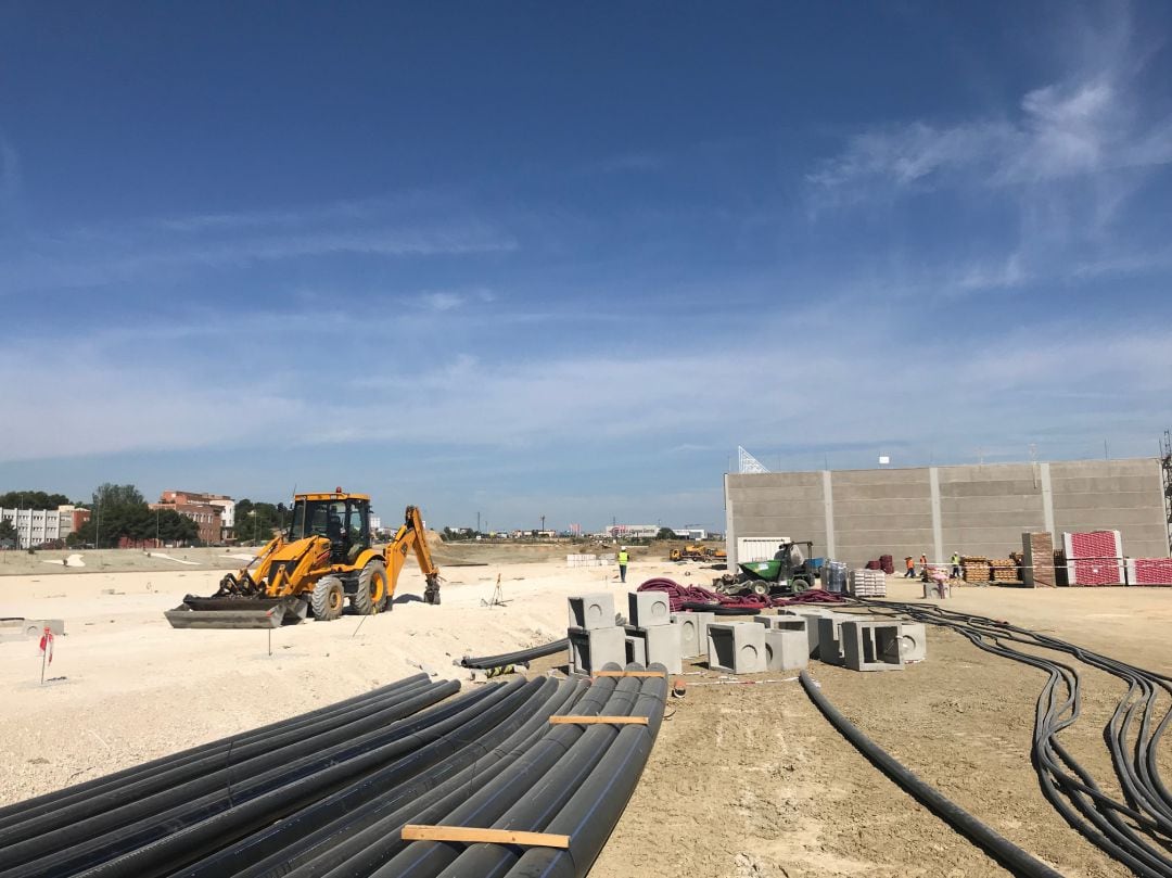 Obras del futuro centro comercial Jaén Plaza.