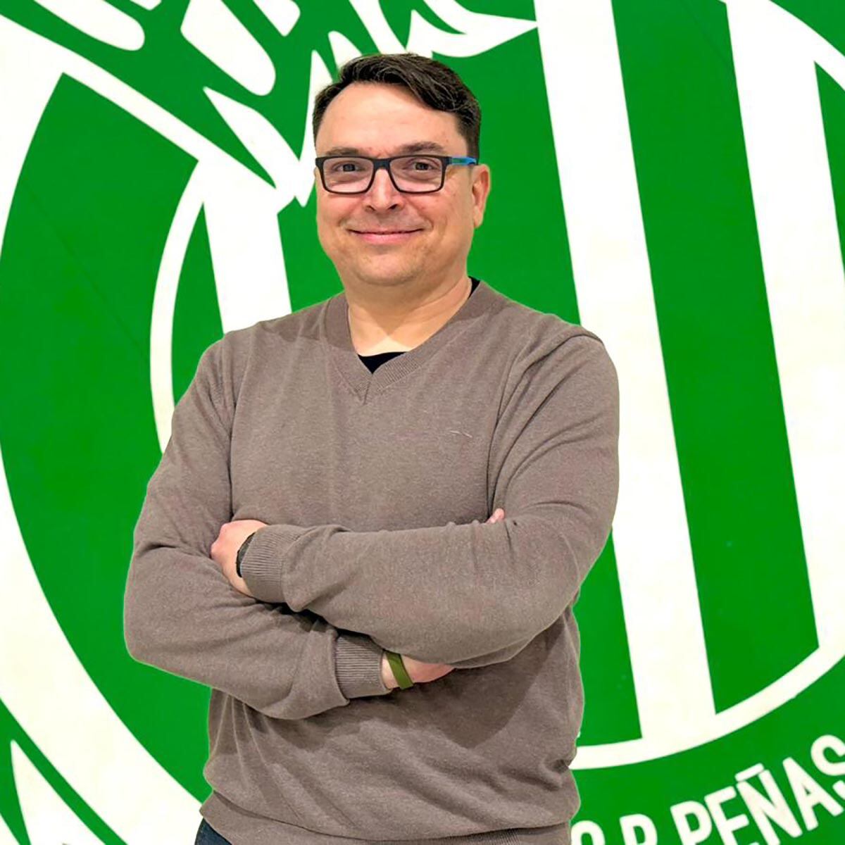 Eduardo López, nuevo presidente del CB Peñas