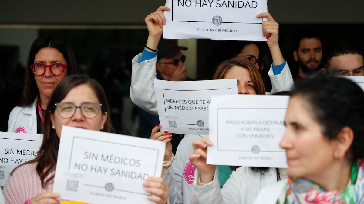 Defensa de la Sanidad Pública del Bierzo y Laciana reprochan a los médicos su petición de estatuto diferenciado