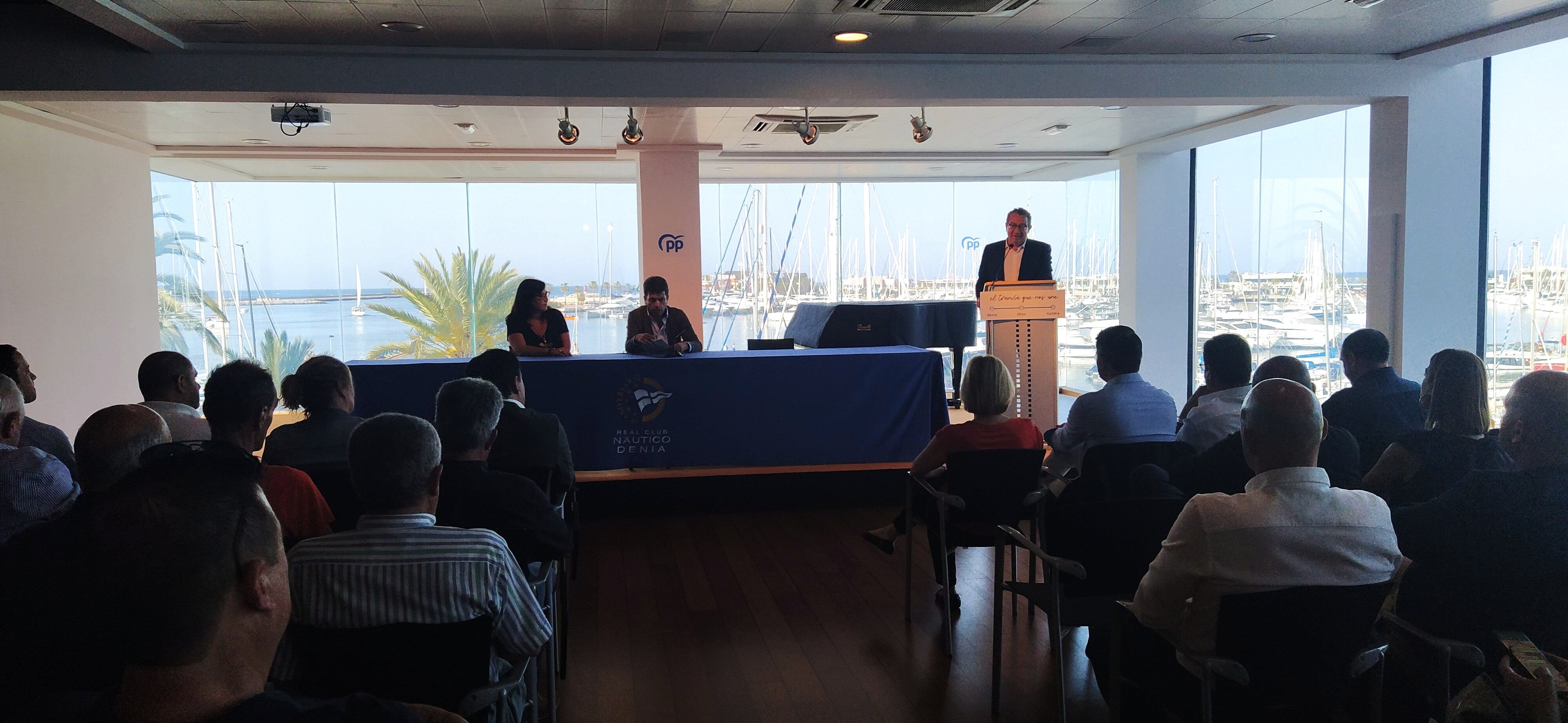 Encuentro con militantes del PP de la Marina Alta.