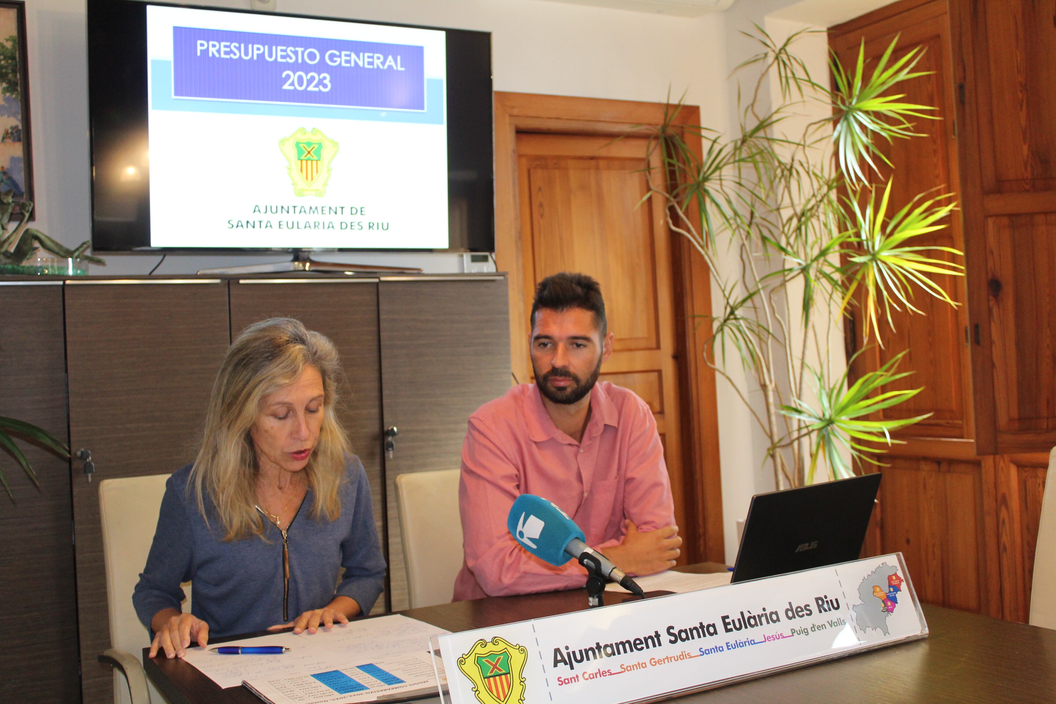 Presentación de presupuestos de Santa Eulària