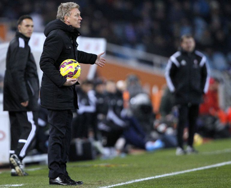 GRA625. SAN SEBASTIÁN, 07/02/2015.- El entrenador de la Real Sociedad, el escocés David Moyes, durante el partido de Liga en Primera División que Real Sociedad y Celta de Vigo están disputando esta noche en el estadio de Anoeta, en San Sebastián. EFE/Javier Etxezarreta