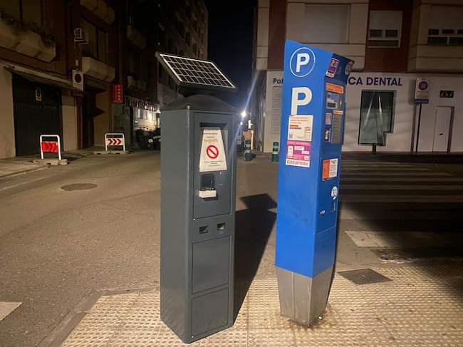 Parquímetros en Guadalajara. El nuevo y el antiguo