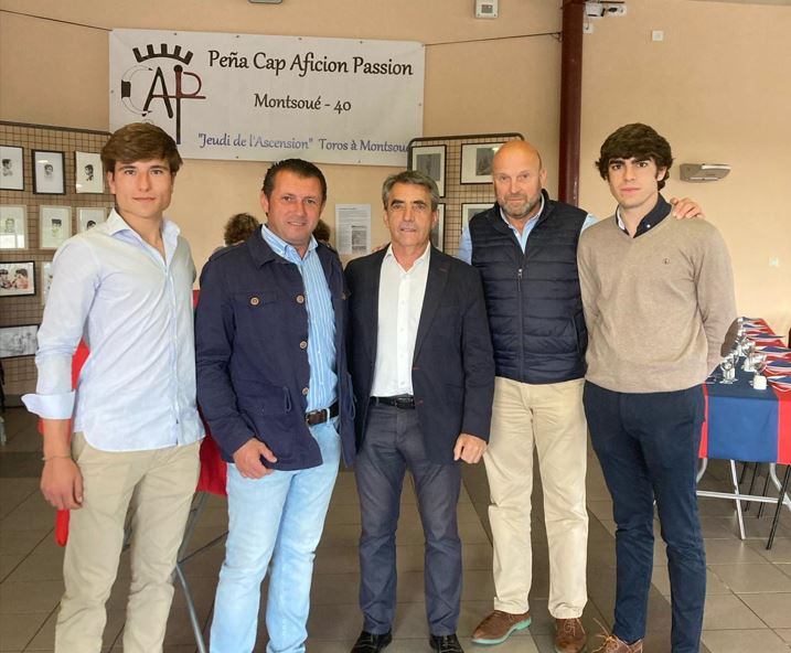 Ignacio Boné, El Molinero, Victorino Martín, Pablo Ciprés y Jorge Mallén en el acto celebrado en Francia