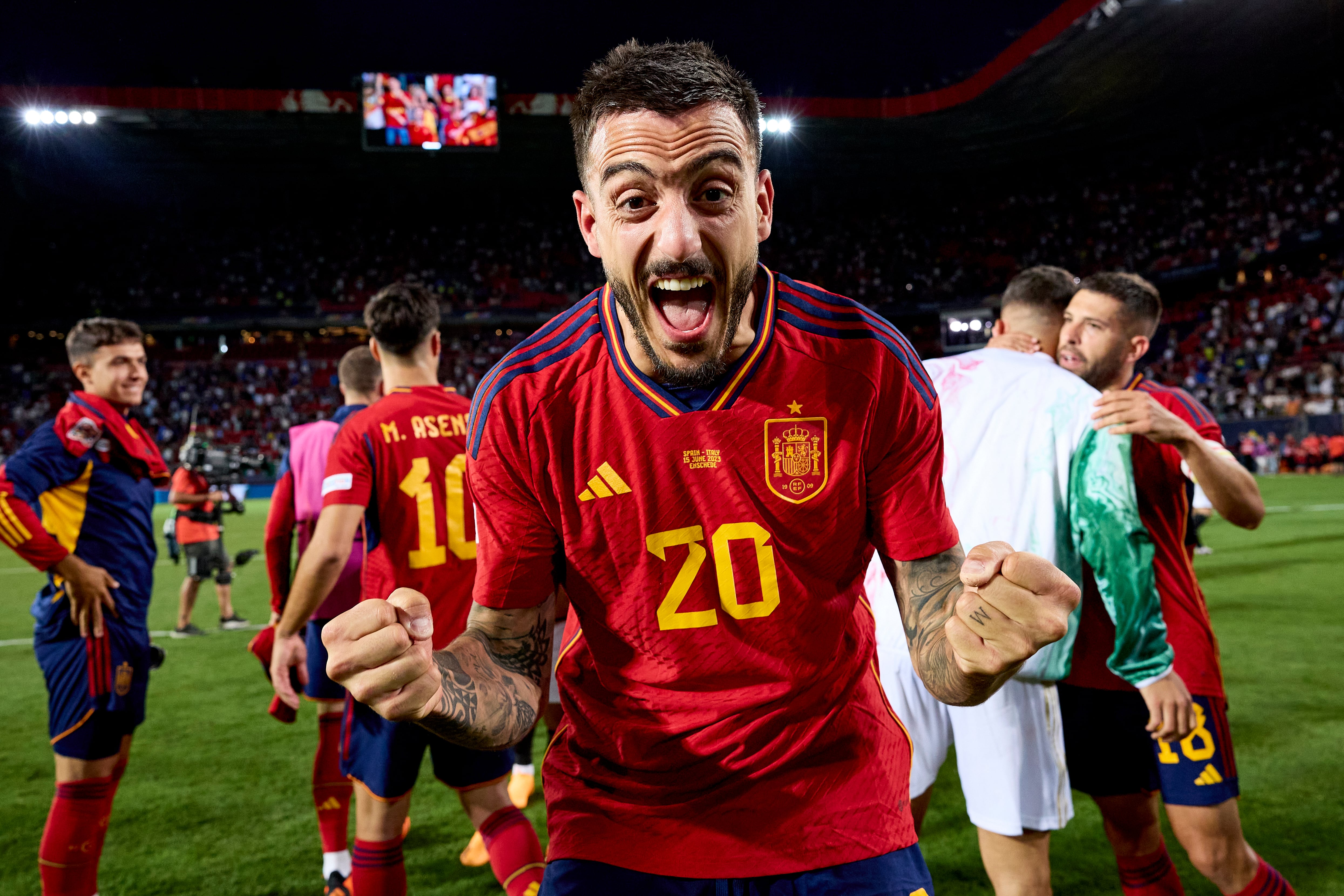 Joselu, delantero de la selección española, celebra la Nations League