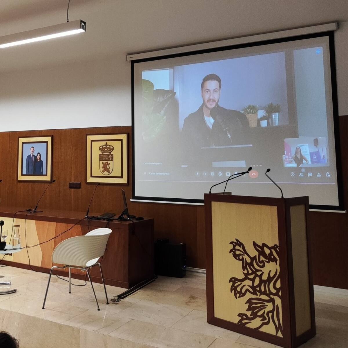 El campus de Ponferrada abre 48 horas de stream solidario para recaudar fondos en pro de la atención psicológica en el cáncer infantil