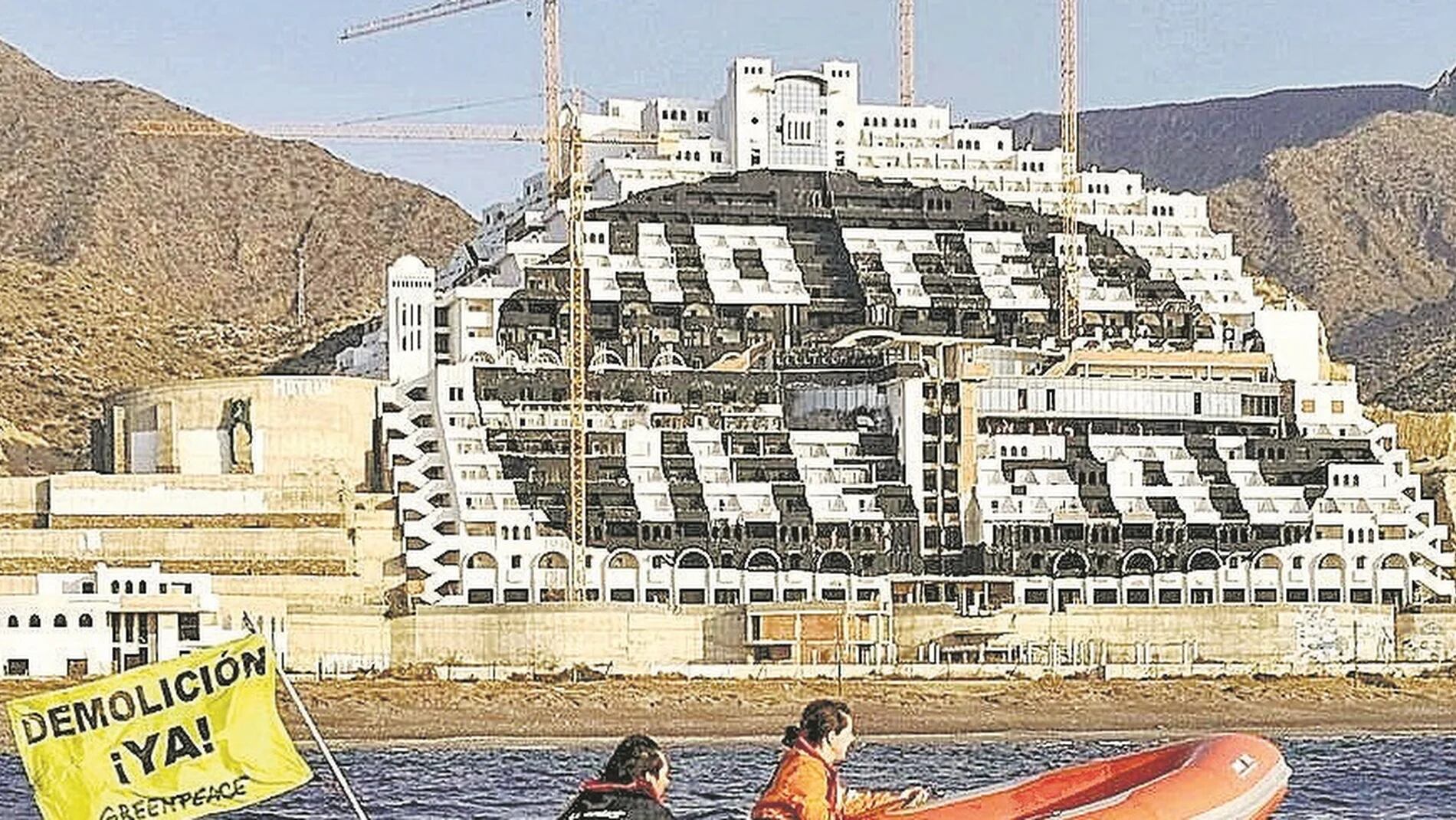 El Hotel Algarrobico.